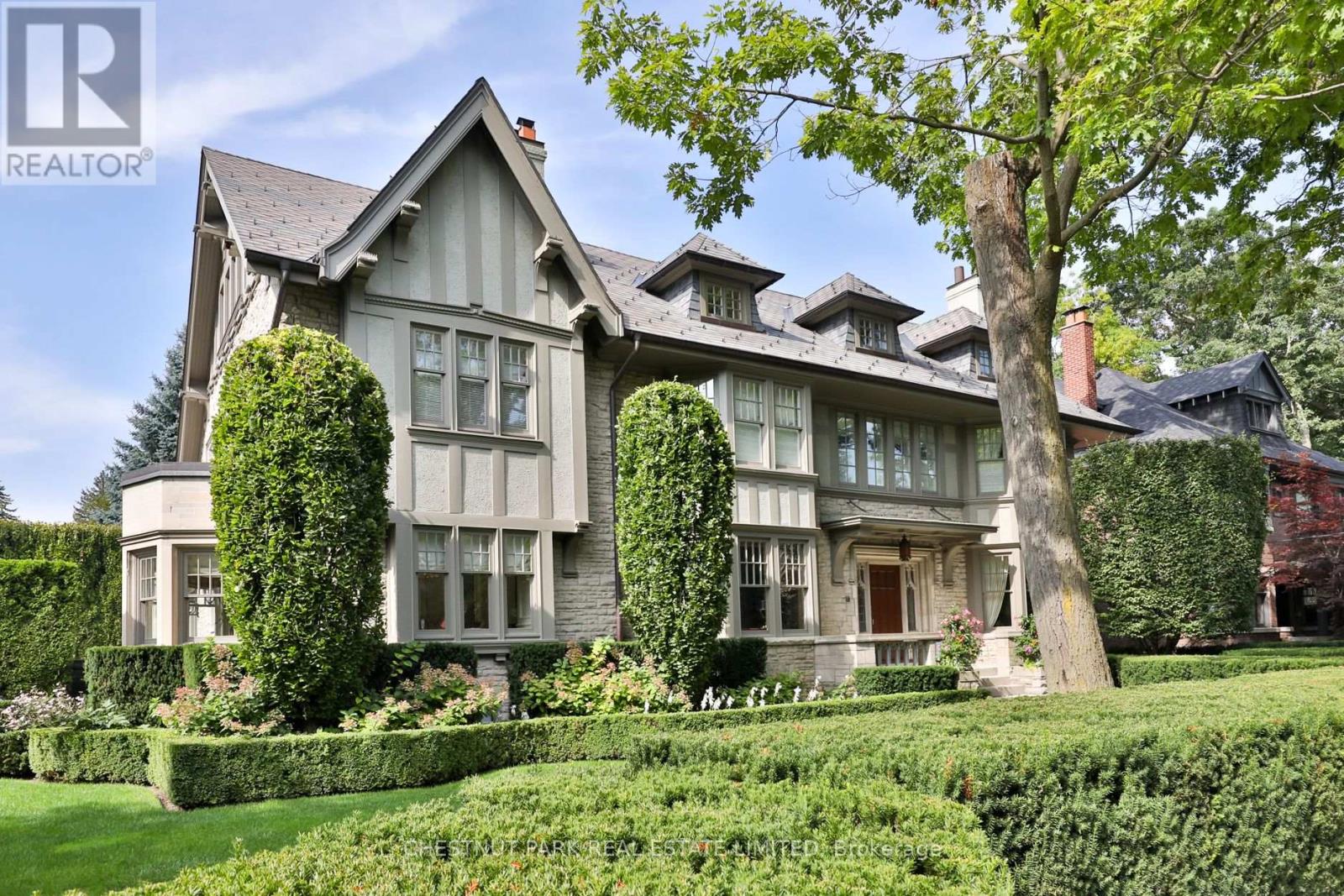 For sale: 170 ROXBOROUGH DRIVE, Toronto (Rosedale-Moore Park), Ontario ...