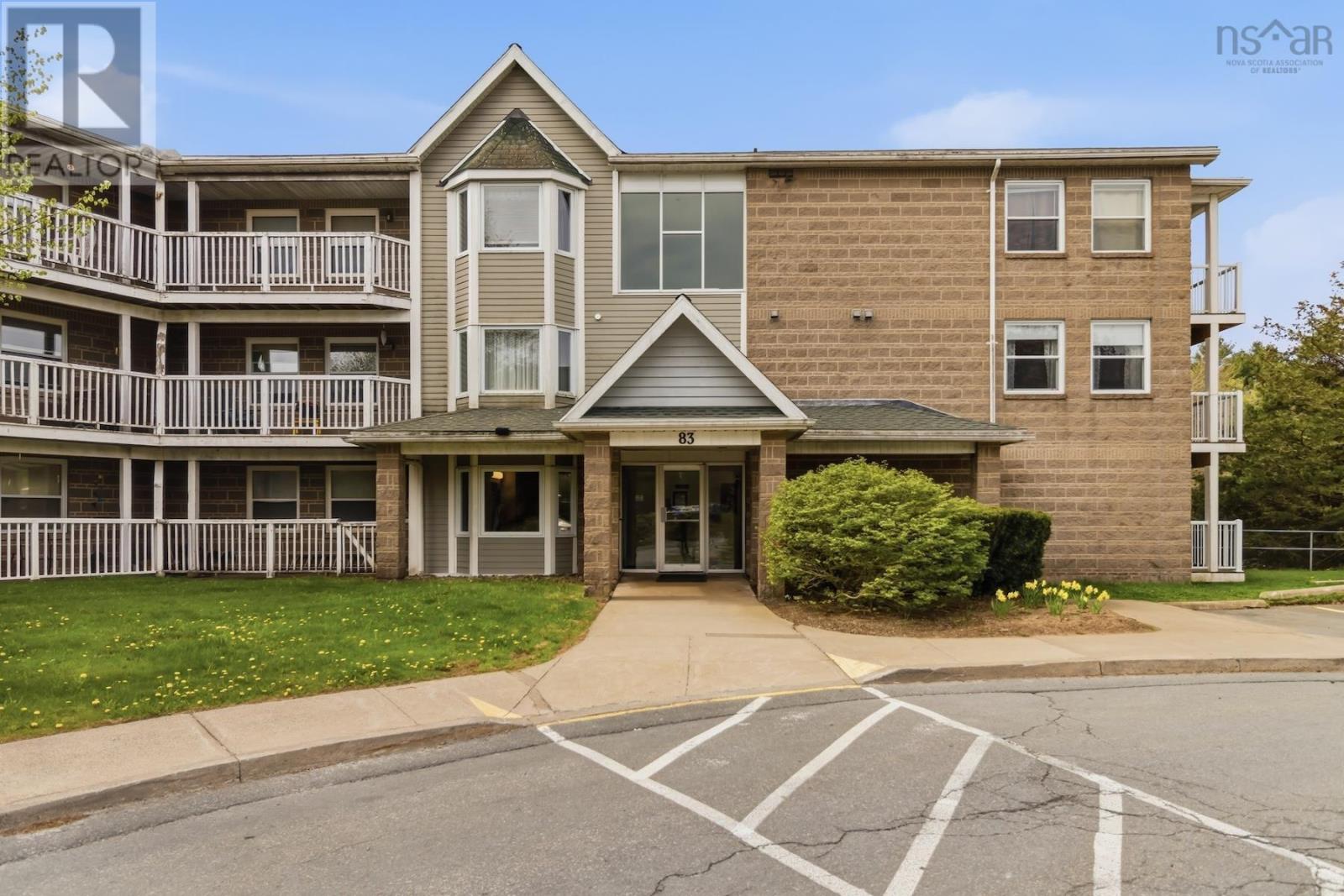 202 83 Kearney Lake Road, Halifax, Nova Scotia B3M4E6