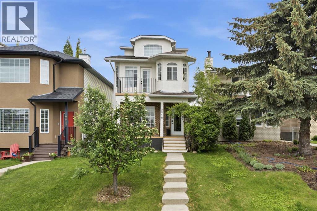 House for Sale in 2015 36 Avenue SW|Calgary, Alberta T2T2G8