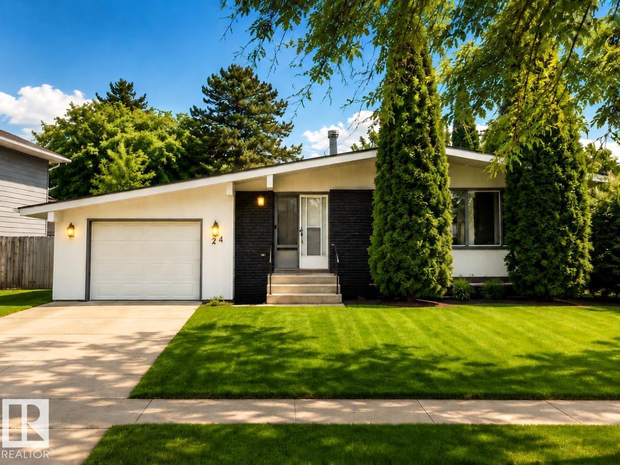 24 ADDISON CR