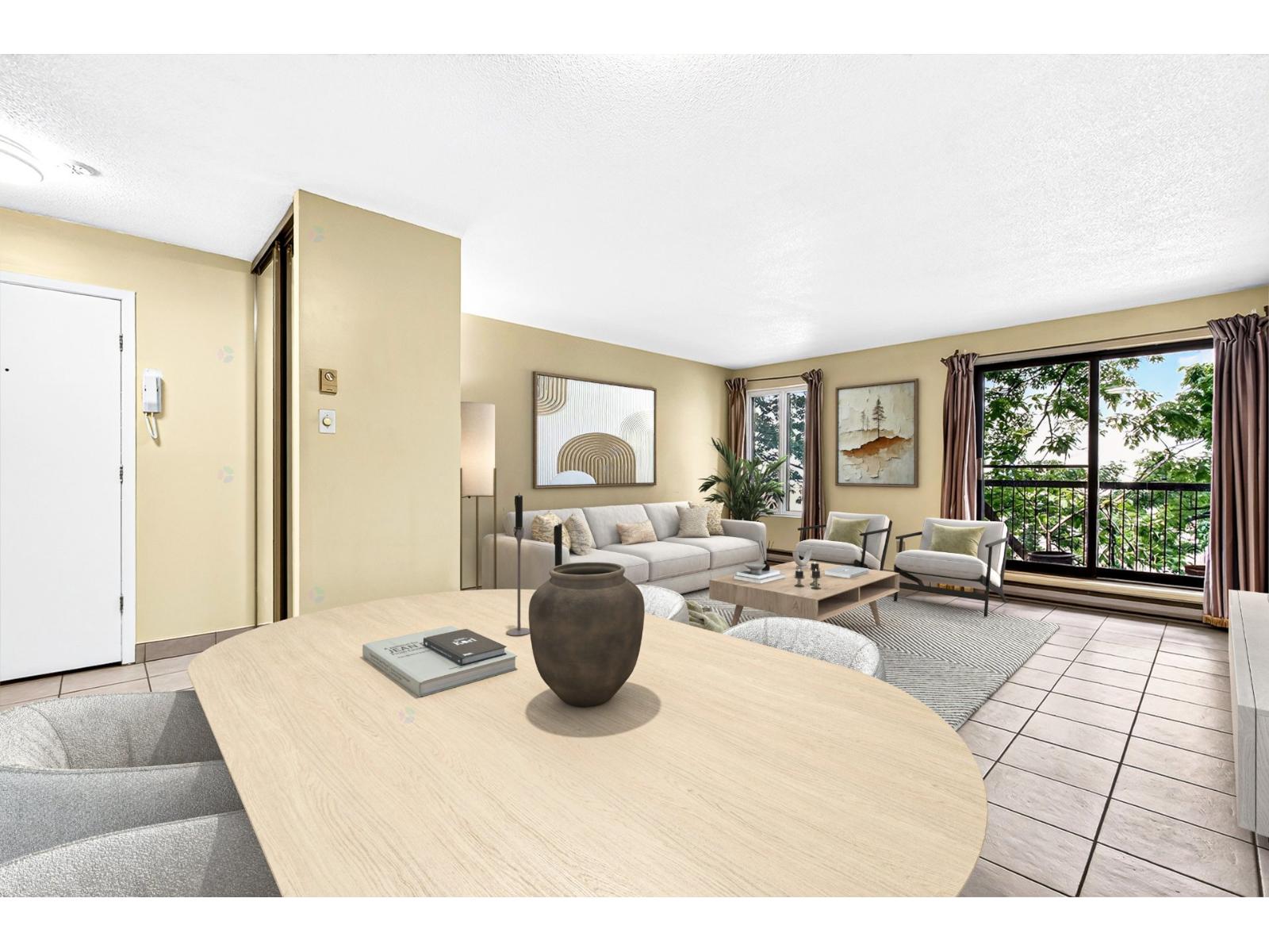 2490 Rue St-Antoine O., #201, Montréal (Le Sud-Ouest), Quebec H3J2S2