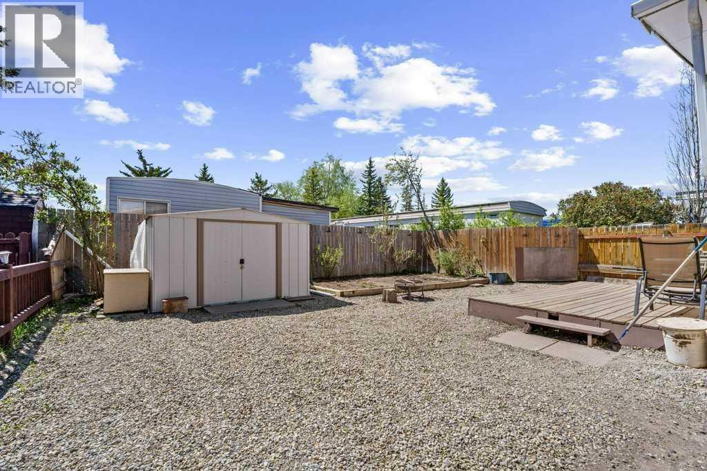 Mobile Home for Sale in 169, 3223 83 Street NW|Calgary, Alberta T3B5N2 3
