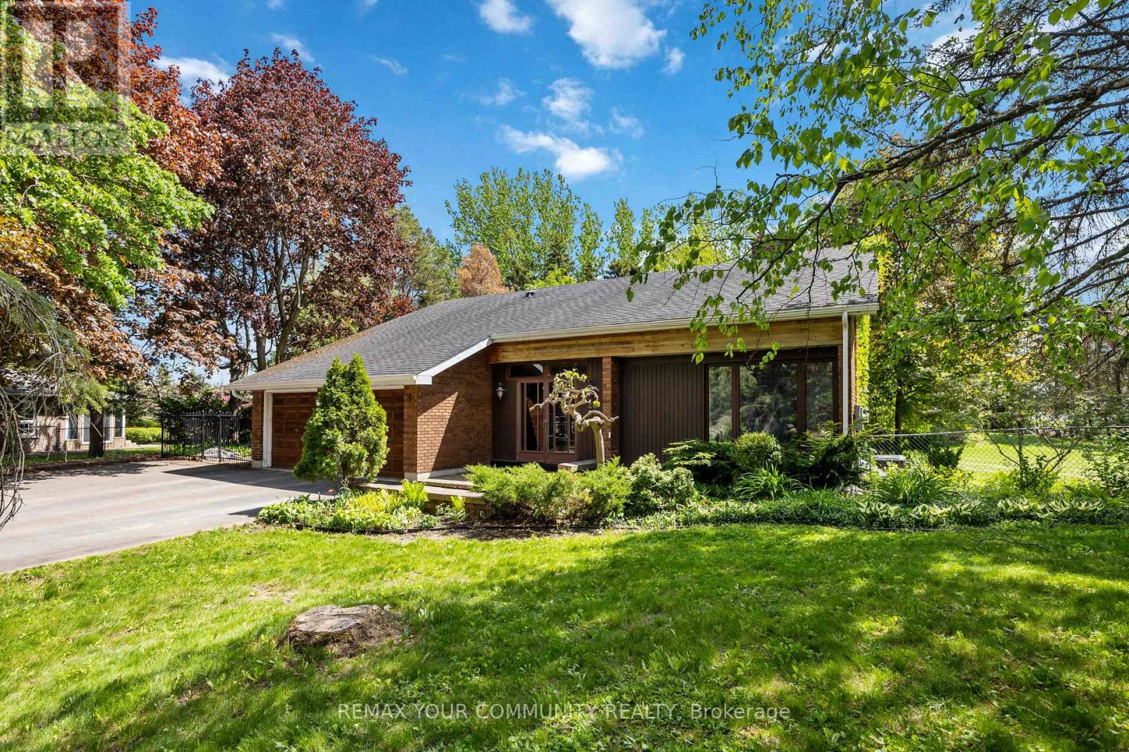 26 KNIGHTS PLACE