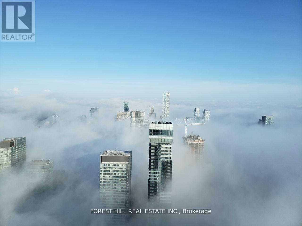 7401 - 388 YONGE STREET
