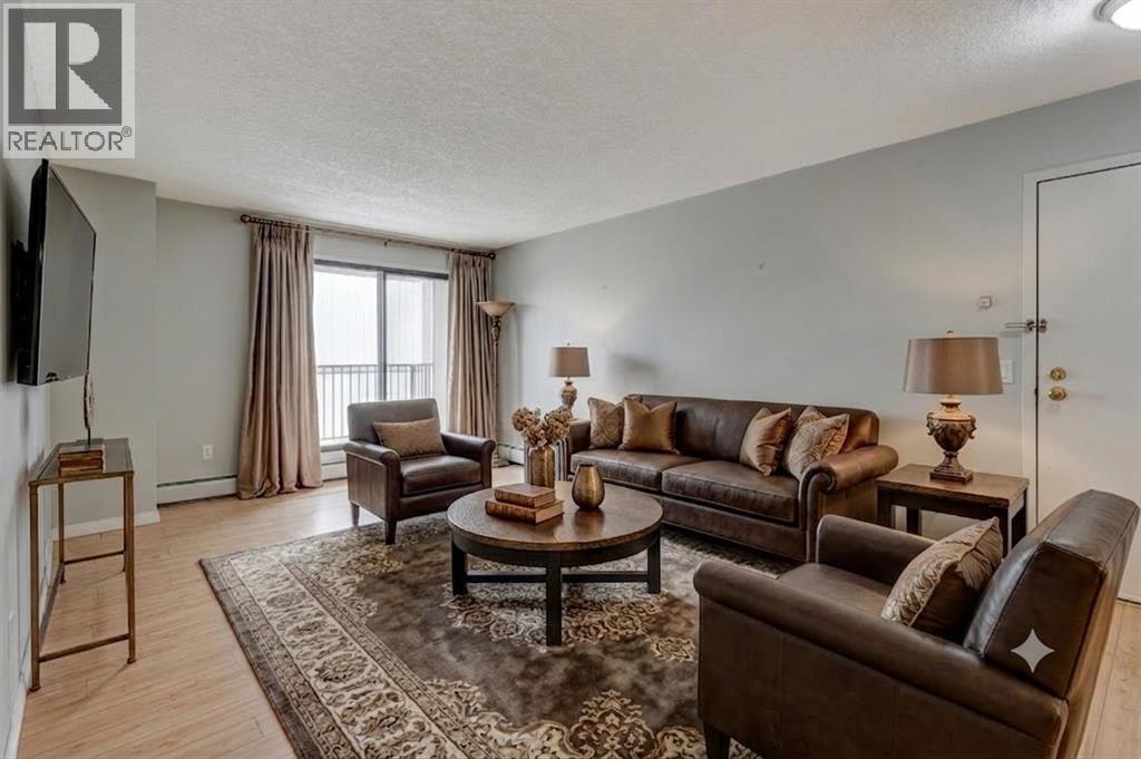 Apartment for Sale in 1212, 13045 6 Street SW|Calgary, Alberta T2W5H1 2