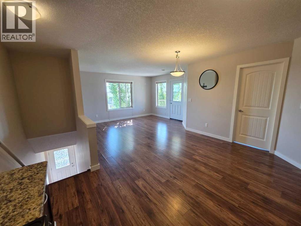 Row / Townhouse for Sale in 1707, 250 Sage Valley Road NW|Calgary, Alberta T3R0R6 4