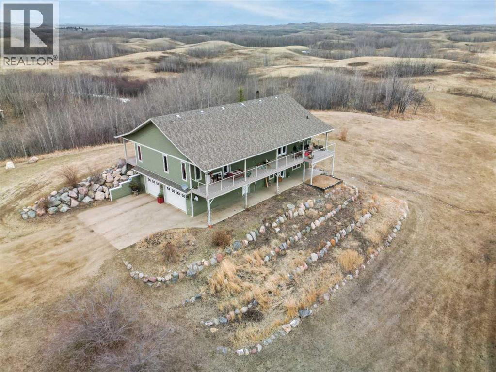 【R&B】 CANELA - S.T. For sale: 19472 Township Road 355, Big Valley, Alberta T0J0J0