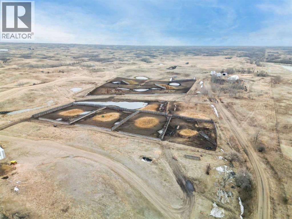 For sale: 19472 Township Road 355, Big Valley, Alberta T0J0J0