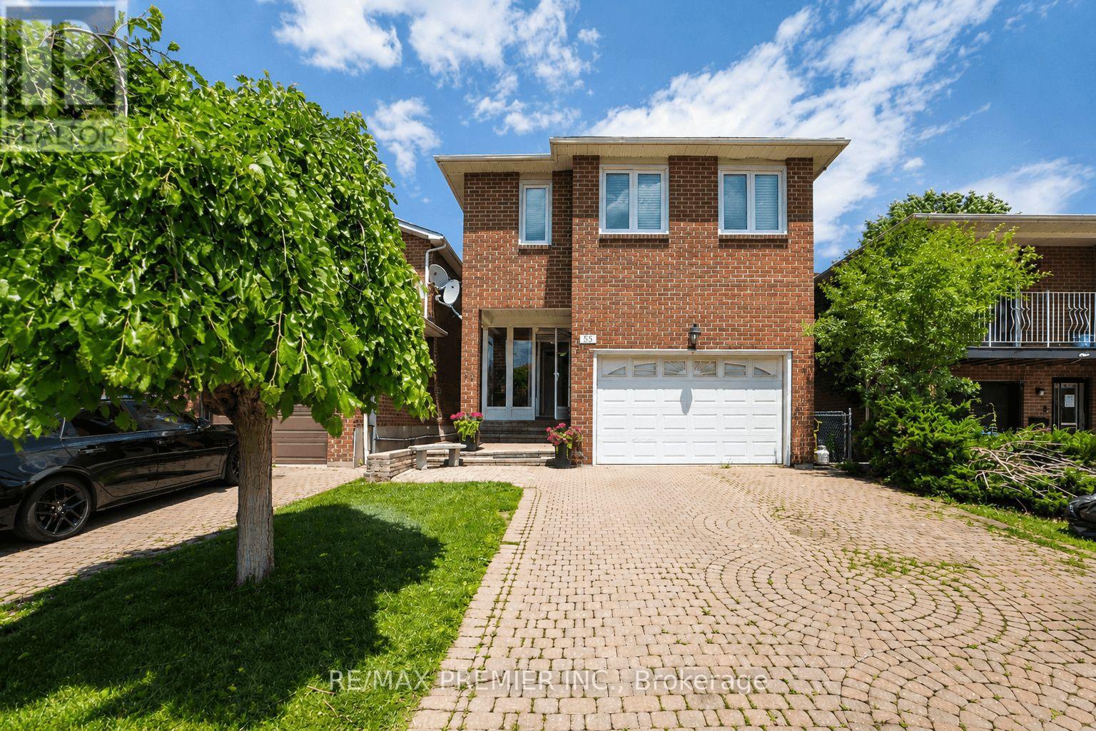 55 DEERPARK CRESCENT