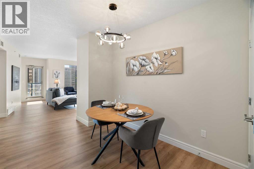 Apartment for Sale in 1906, 910 5 Avenue SW|Calgary, Alberta T2P0C3 5
