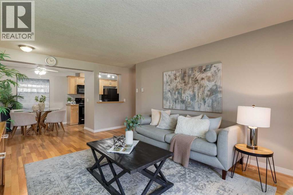 Apartment for Sale in 2208, 13045 6 Street SW|Calgary, Alberta T2W5H1 4