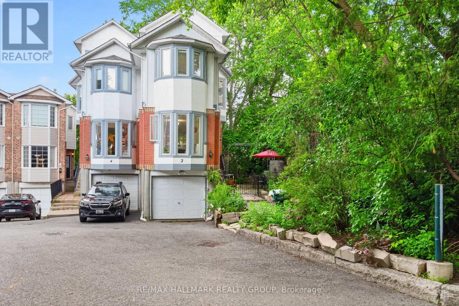2 - 2949 RICHMOND ROAD