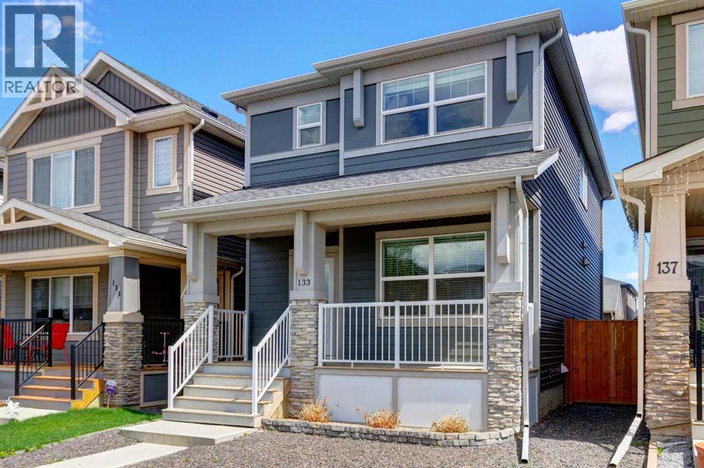 House for Sale in 133 Legacy Glen Way SE|Calgary, Alberta T2X4G6