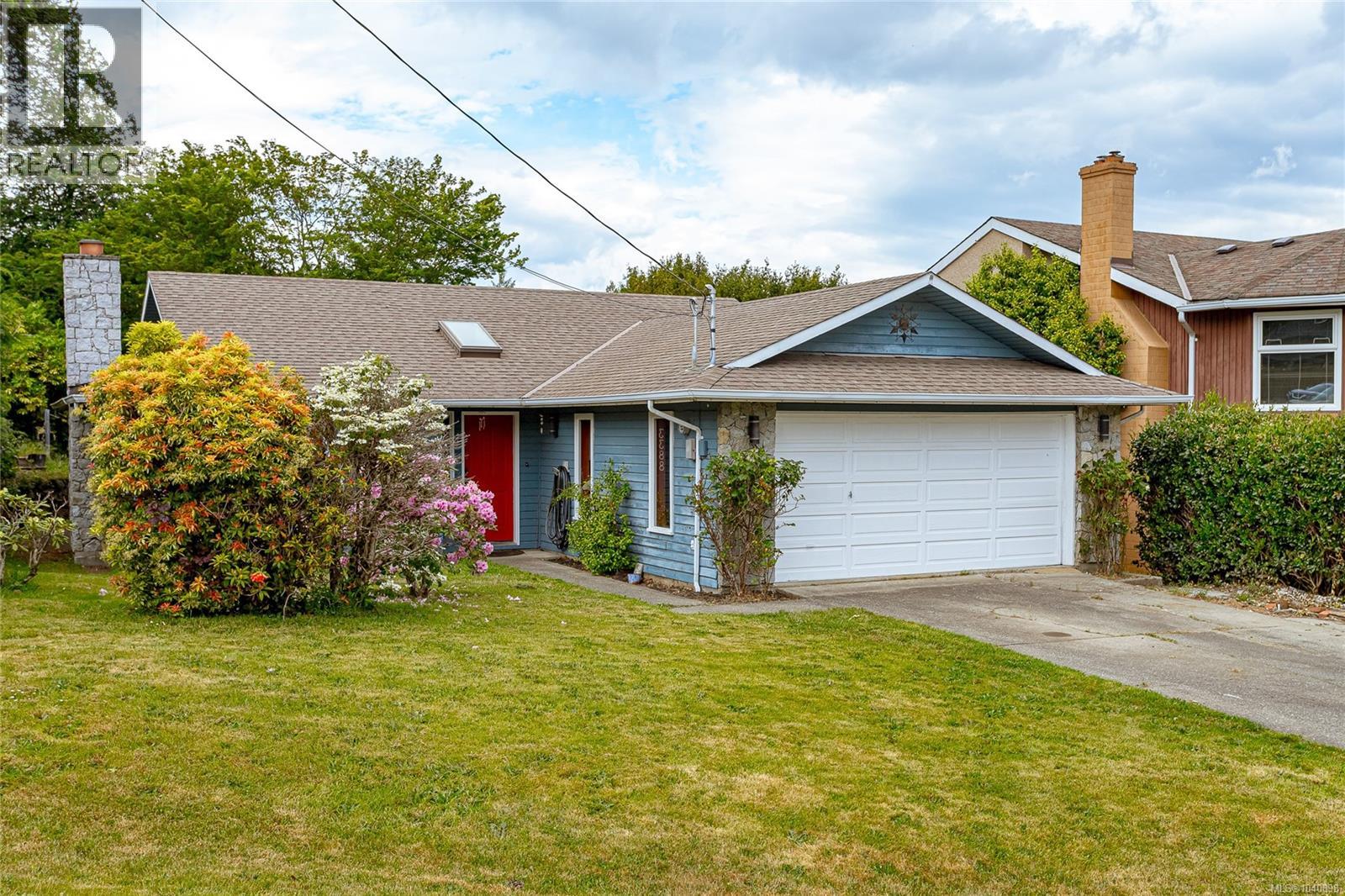 3388 St. Troy Pl
