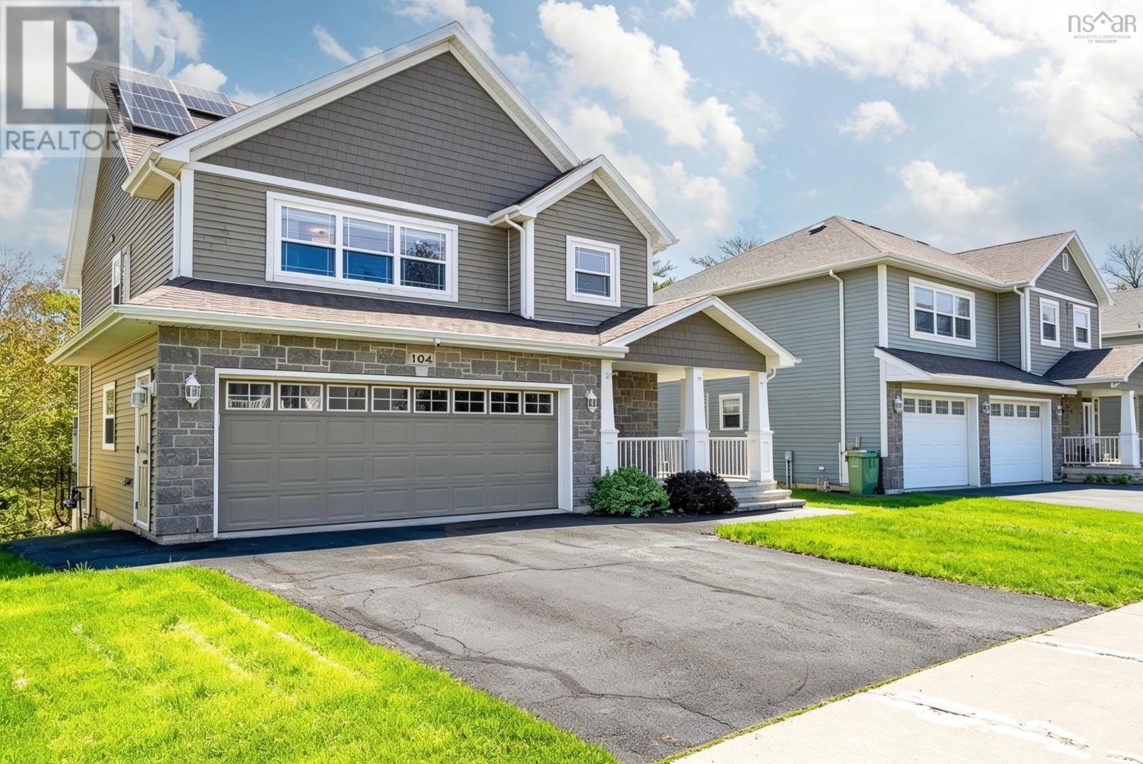 104 Hollyhock Way
