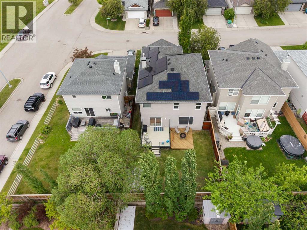 House for Sale in 134 Rockywood Circle NW|Calgary, Alberta T3G5W1 2