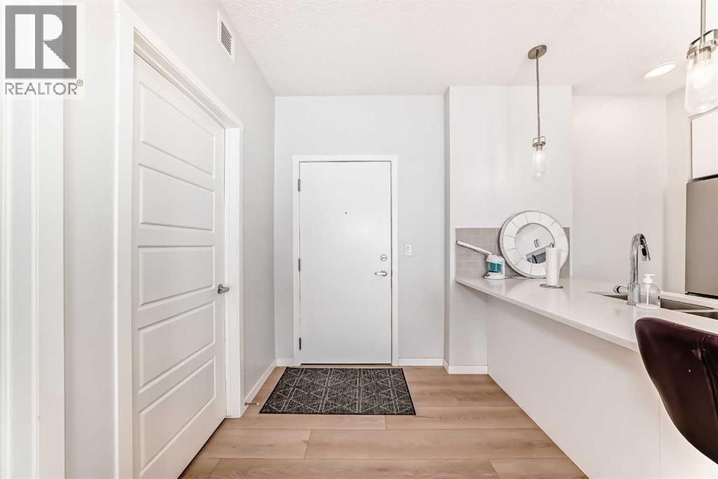 Apartment for Sale in 4414, 550 Belmont Street SW|Calgary, Alberta T2X5Y9 3