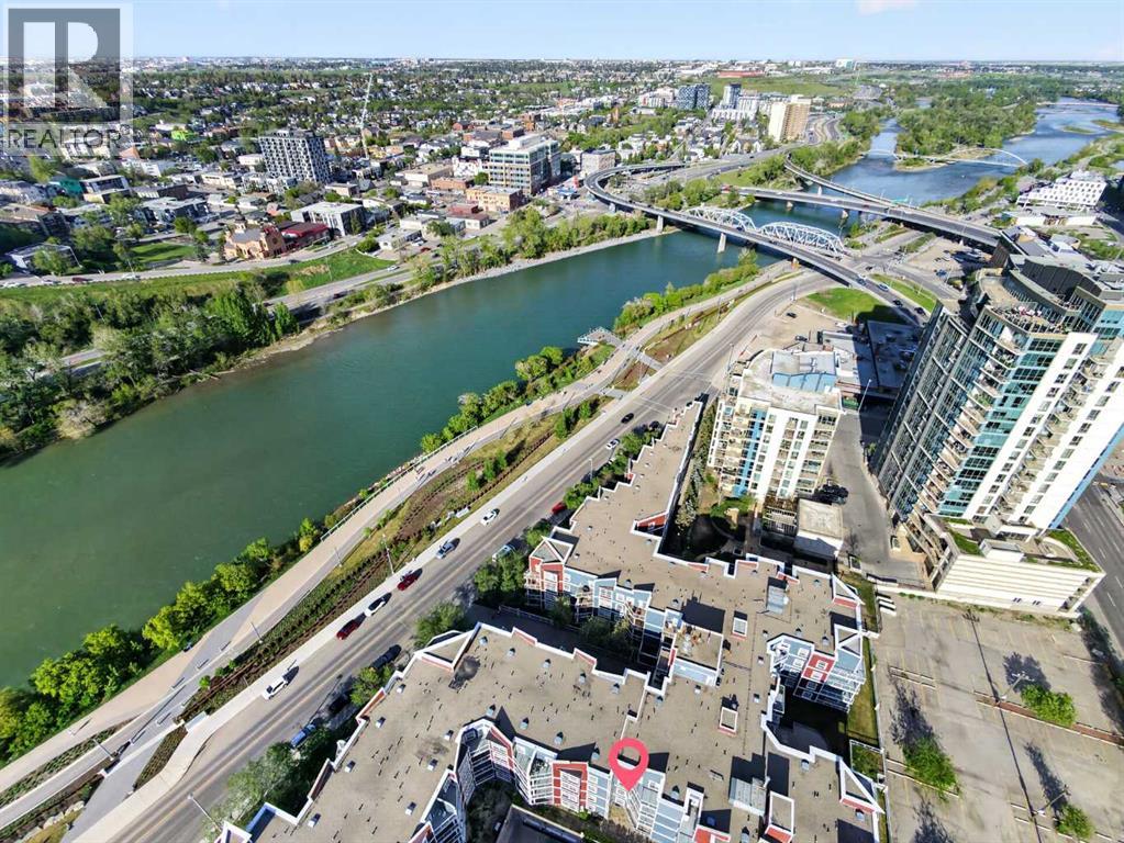 Apartment for Sale in 209, 333 Riverfront Avenue SE|Calgary, Alberta T2G5R1 3