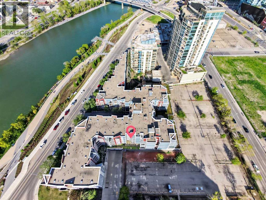 Apartment for Sale in 209, 333 Riverfront Avenue SE|Calgary, Alberta T2G5R1 2
