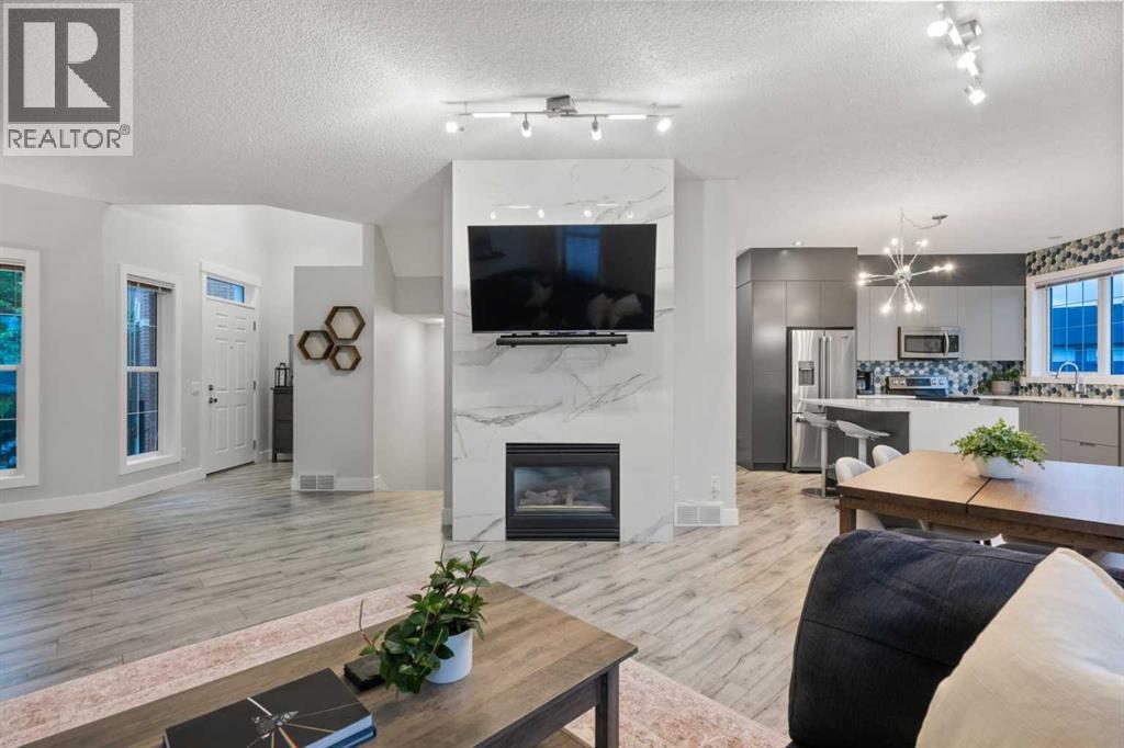 Row / Townhouse for Sale in 76 Inverness Square SE|Calgary, Alberta T2Z2Z2 3