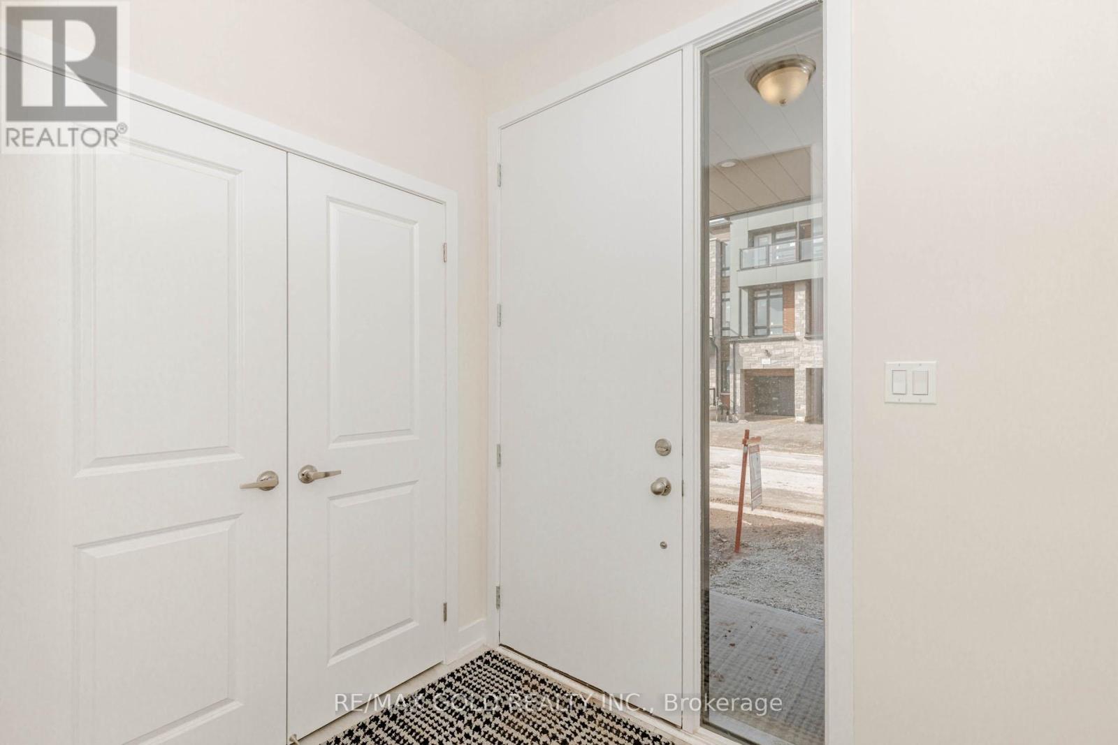 Row / Townhouse for Sale in 3118 PERKINS WAY N|Oakville (JM Joshua Meadows), Ontario L6H7Z5 4