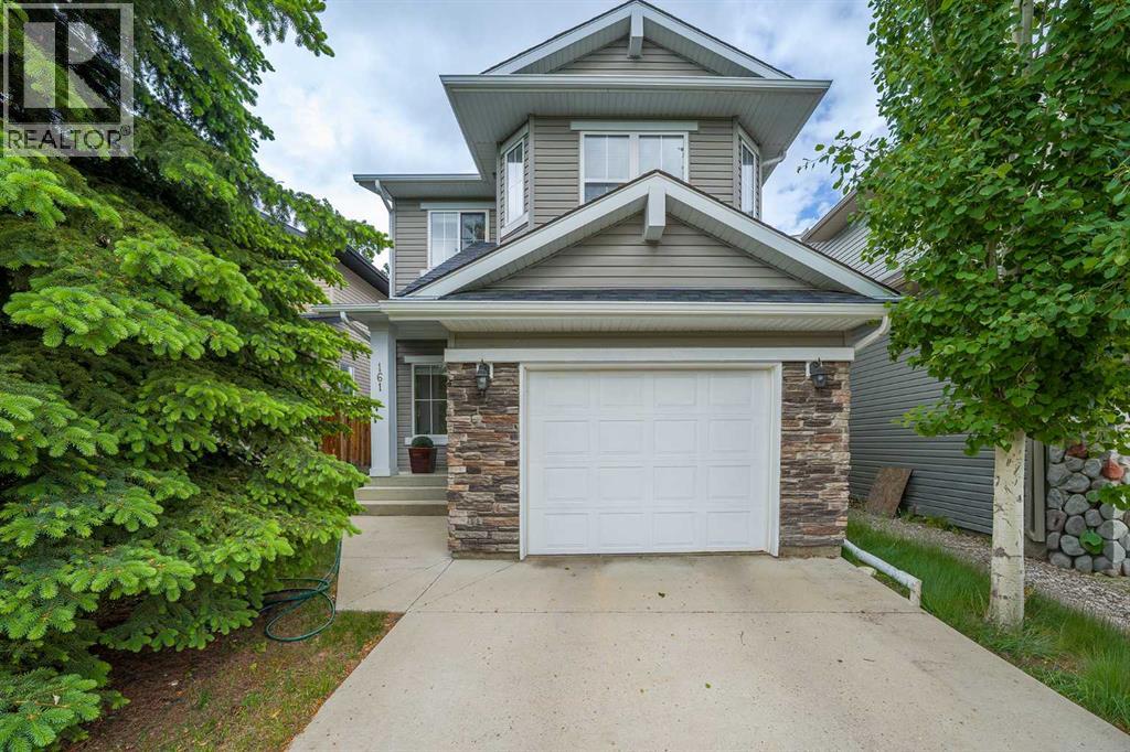 House for Sale in 161 Everoak Gardens SW|Calgary, Alberta T2Y0C6