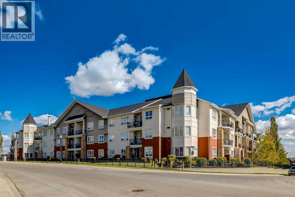 Apartment for Sale in 544, 26 Val Gardena View SW|Calgary, Alberta T3H5Z5