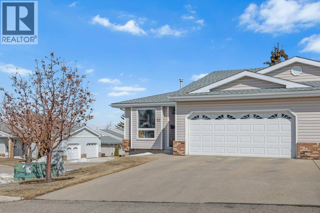 Row / Townhouse for Sale in 52 Macewan Park Heights NW|Calgary, Alberta T3K3W7 4
