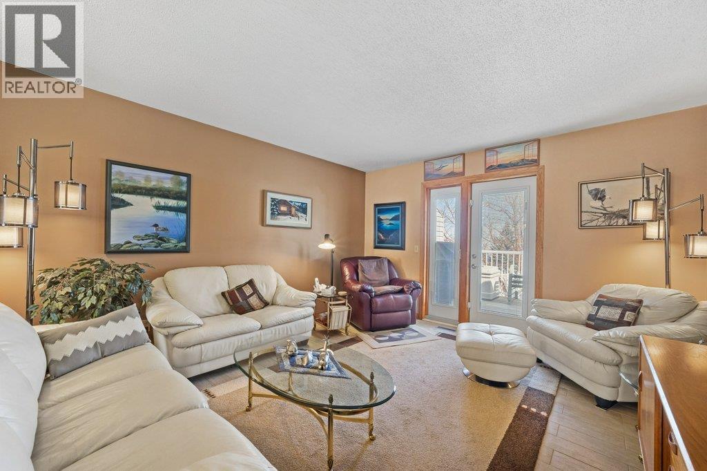 Row / Townhouse for Sale in 52 Macewan Park Heights NW|Calgary, Alberta T3K3W7 5