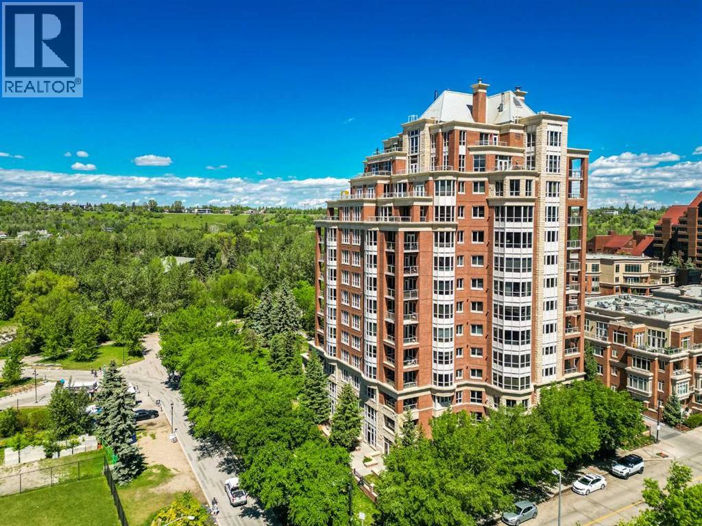 Apartment for Sale in 301, 690 Princeton Way SW|Calgary, Alberta T2P5J9 3