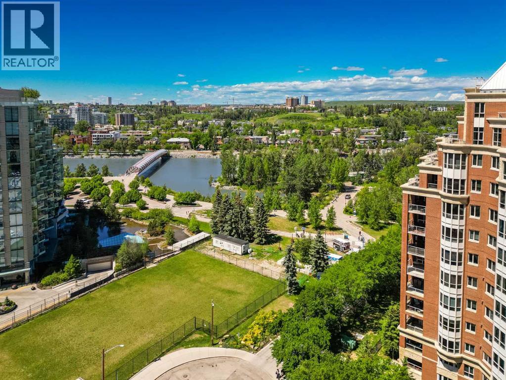 Apartment for Sale in 301, 690 Princeton Way SW|Calgary, Alberta T2P5J9 2
