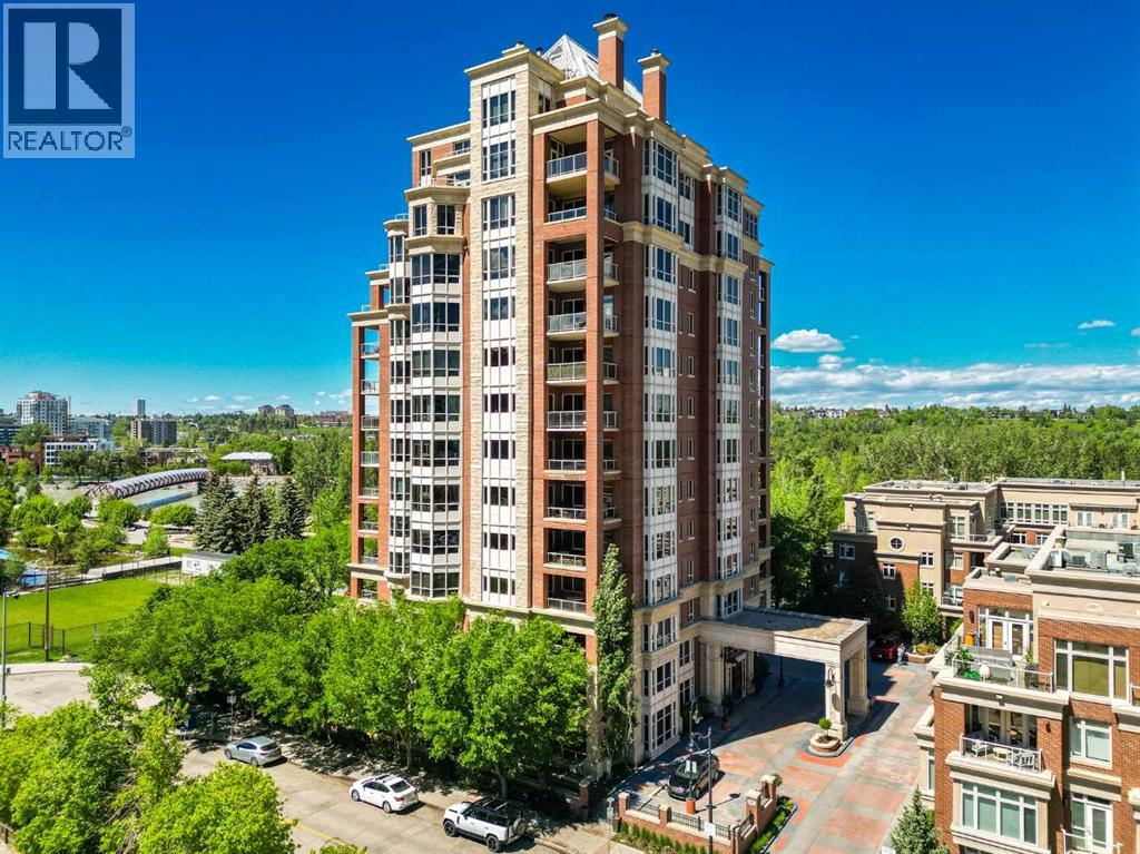 Apartment for Sale in 301, 690 Princeton Way SW|Calgary, Alberta T2P5J9