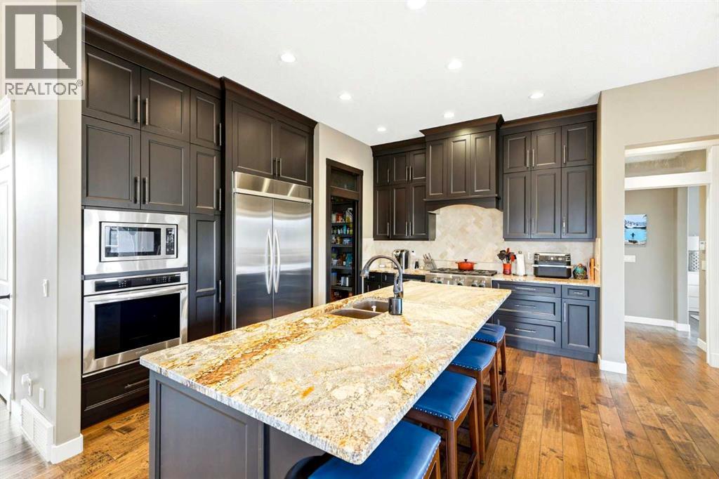 House for Sale in 45 Cranbrook Heights SE|Calgary, Alberta T3M1W5 5