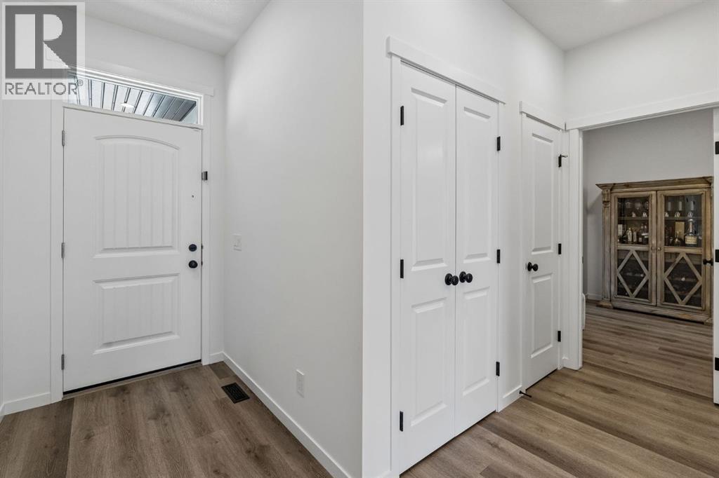 House for Sale in 209 Masters Row|Calgary, Alberta T3M2R9 4