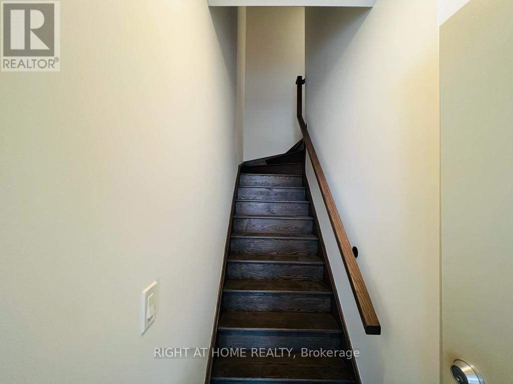 Row / Townhouse for Sale in 53 - 5 WILLIAM JACKSON WAY|Toronto (New Toronto), Ontario M8V2C7 4