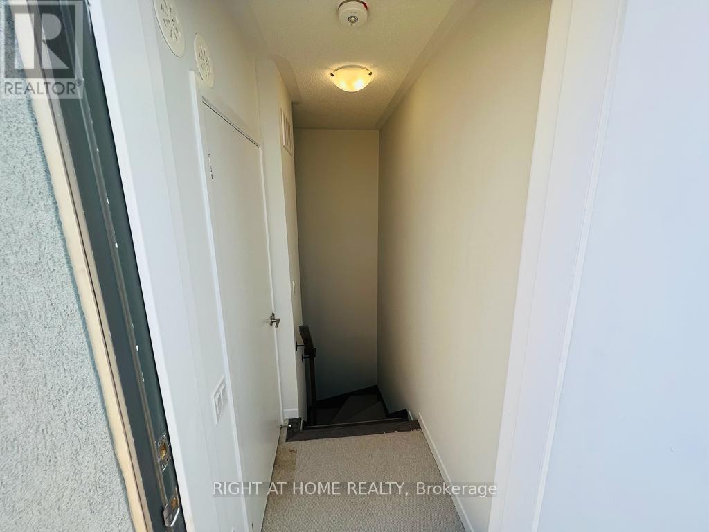 Row / Townhouse for Sale in 53 - 5 WILLIAM JACKSON WAY|Toronto (New Toronto), Ontario M8V2C7 5