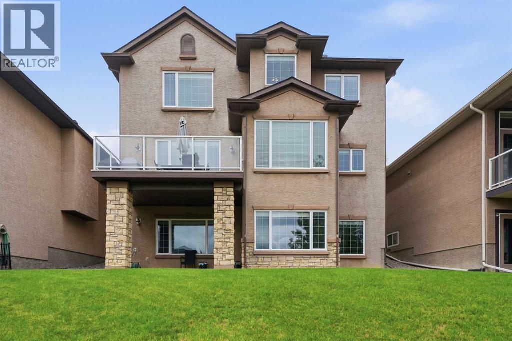 House for Sale in 106 Panatella Crescent NW|Calgary, Alberta T3K0H4 2