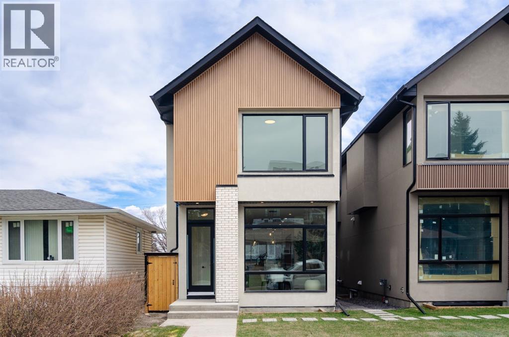 House for Sale in 2026 36 Street SW|Calgary, Alberta T3E2Z1