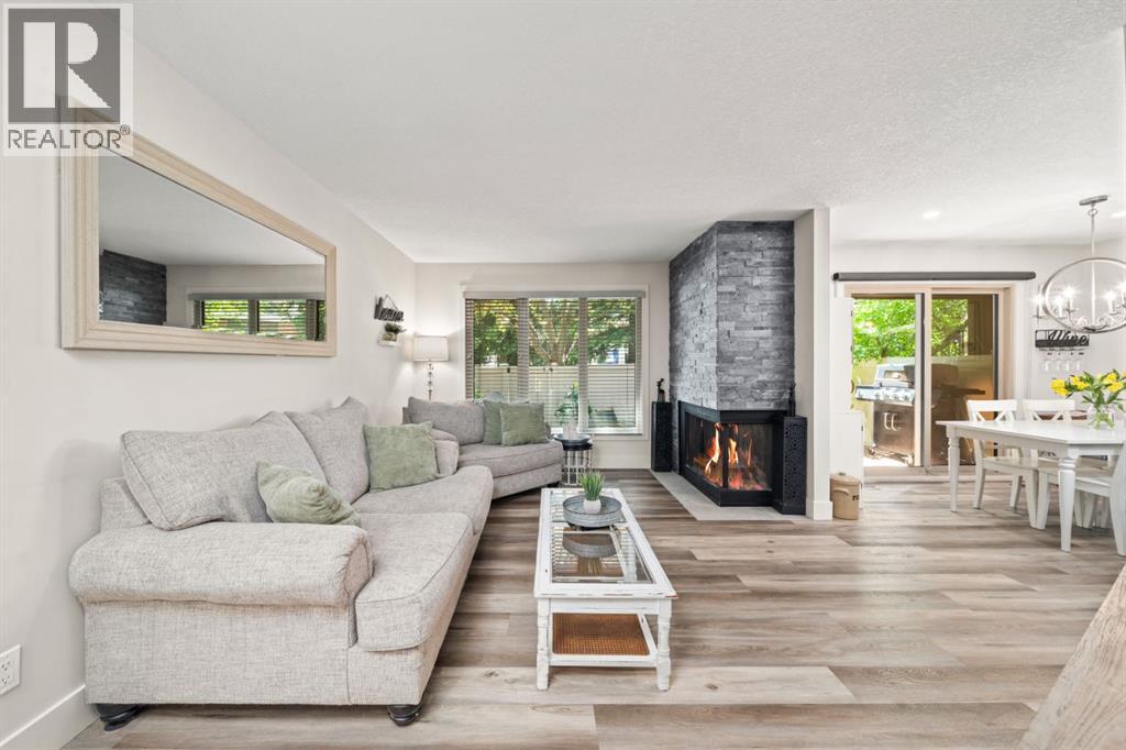 Row / Townhouse for Sale in 34, 10001 Brookpark Boulevard SW|Calgary, Alberta T2W3E3 3