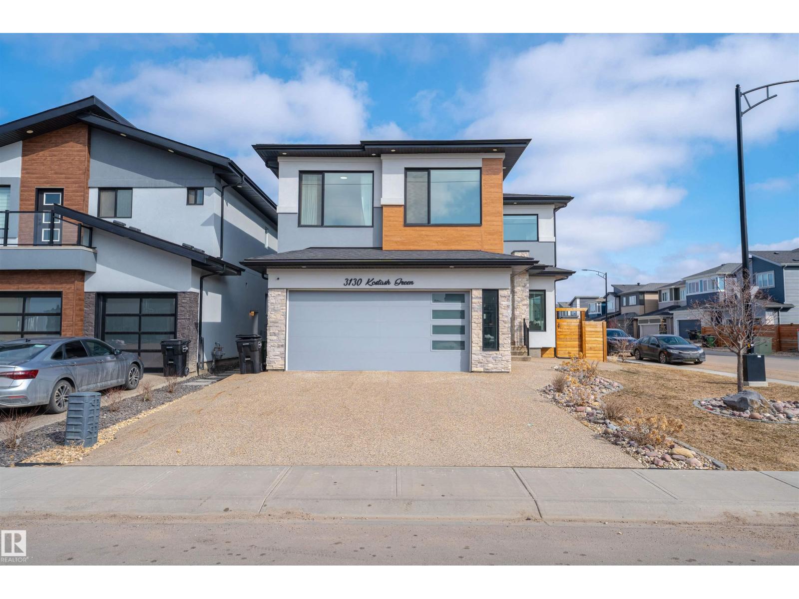 For sale: 3130 KOSTASH GR SW, Edmonton, Alberta T6W1A5 - E4494885