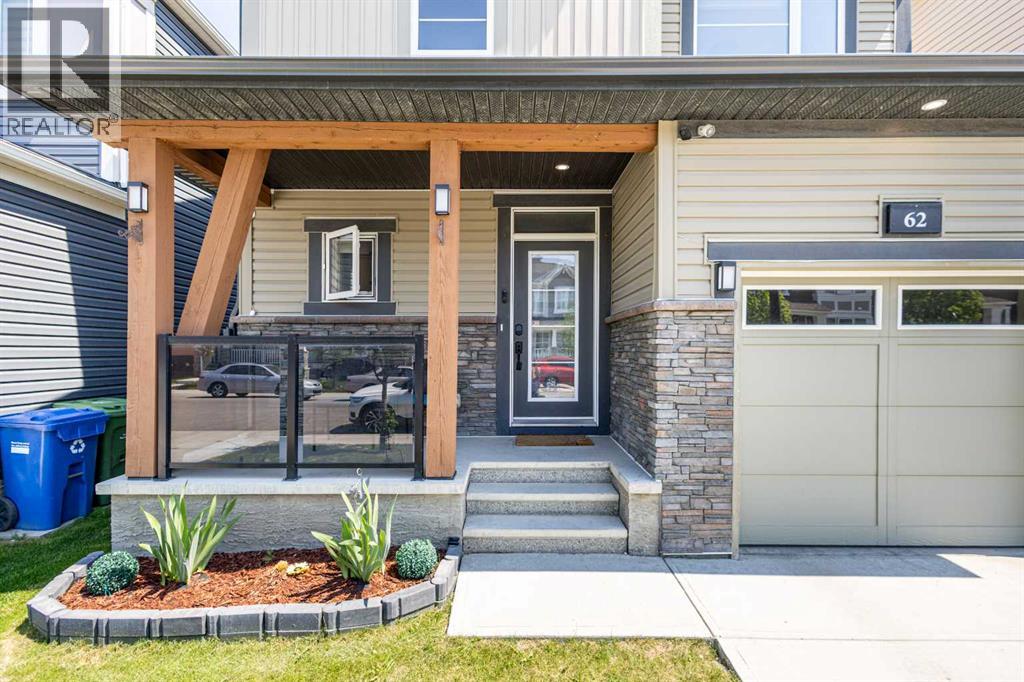 House for Sale in 62 Carrington Rise NW|Calgary, Alberta T3P0Y8 2