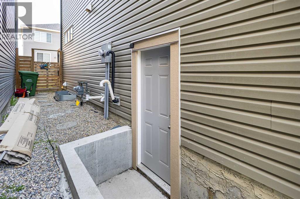 House for Sale in 62 Carrington Rise NW|Calgary, Alberta T3P0Y8 4