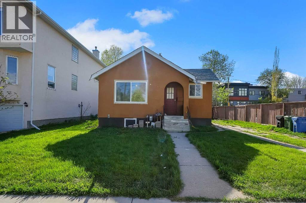 House for Sale in 1507 1 Street NE|Calgary, Alberta T2E3B7