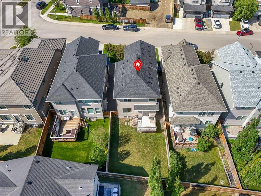 House for Sale in 113 Sage Bank Crescent NW|Calgary, Alberta T3R0J2 2