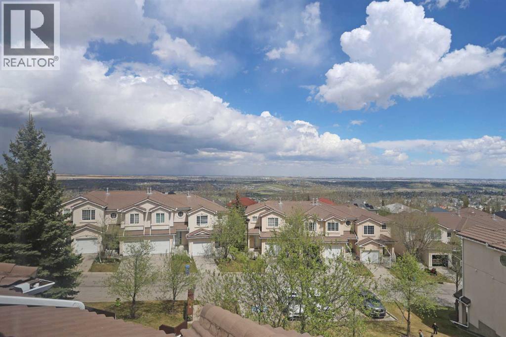 Row / Townhouse for Sale in 78 Hamptons Link NW|Calgary, Alberta T3A5V9 4
