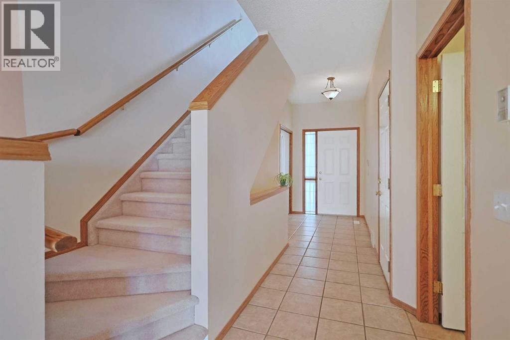 Row / Townhouse for Sale in 78 Hamptons Link NW|Calgary, Alberta T3A5V9 5