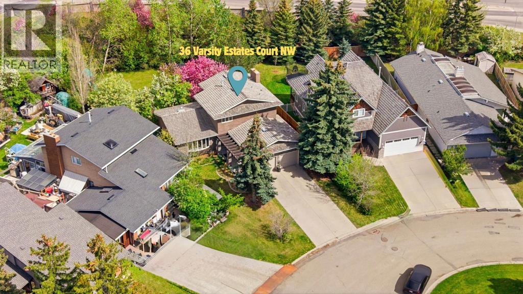 House for Sale in 36 Varsity Estates Court NW|Calgary, Alberta T3B5B1