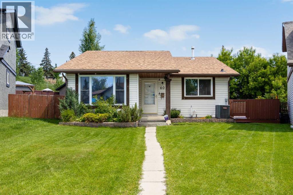 House for Sale in 60 Ogmoor Crescent SE|Calgary, Alberta T2C2E9