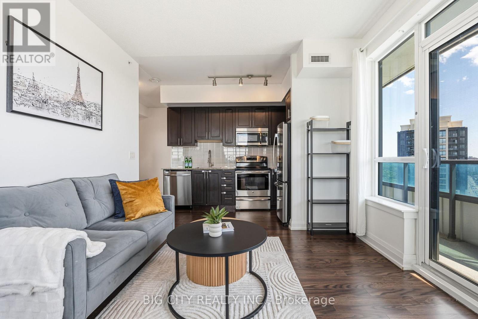 Photo 16 of 7161 Yonge Street, Unit 2425