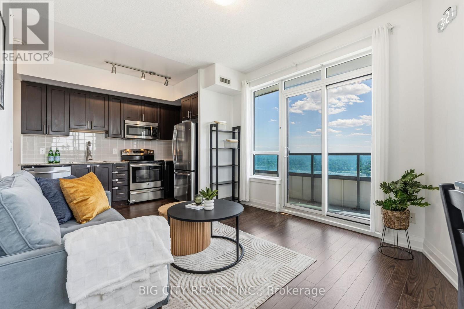 Photo 17 of 7161 Yonge Street, Unit 2425